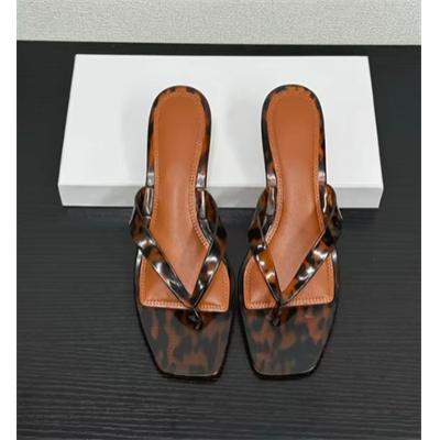 2027 Women's New Wearing Squar...