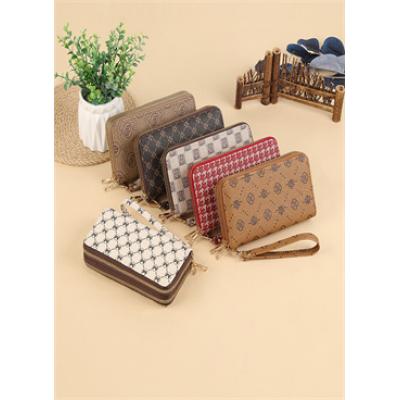 Chic Vintage Zippered Card Hol...