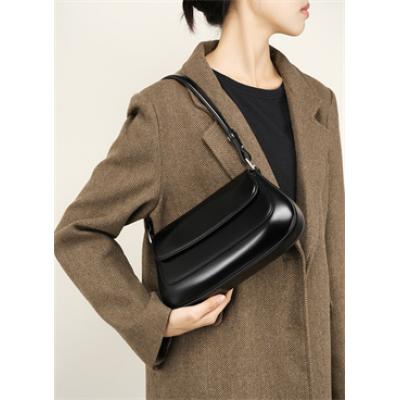 Women's Crossbody Bag New Solid Color Fashionable Flipped Bag Retro Casual Simple Crossbody Bag